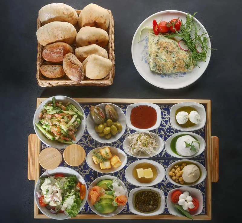 ארוחת בוקר זוגית